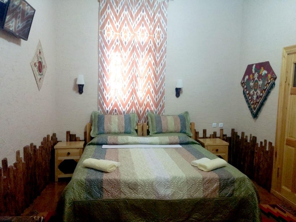 Qosha Darvoza Hotel Khiva Room photo