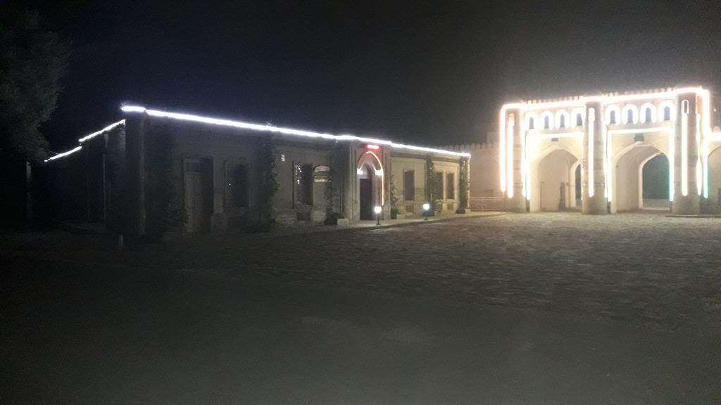 Qosha Darvoza Hotel Khiva Exterior photo